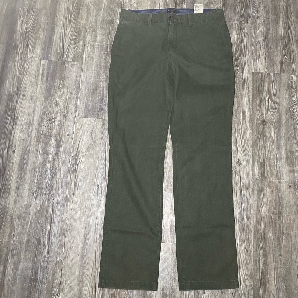 Banana Republic Aiden Pant Dark Green Chinos Khakis Men’s Size 35X36 Workwear - Picture 1 of 5